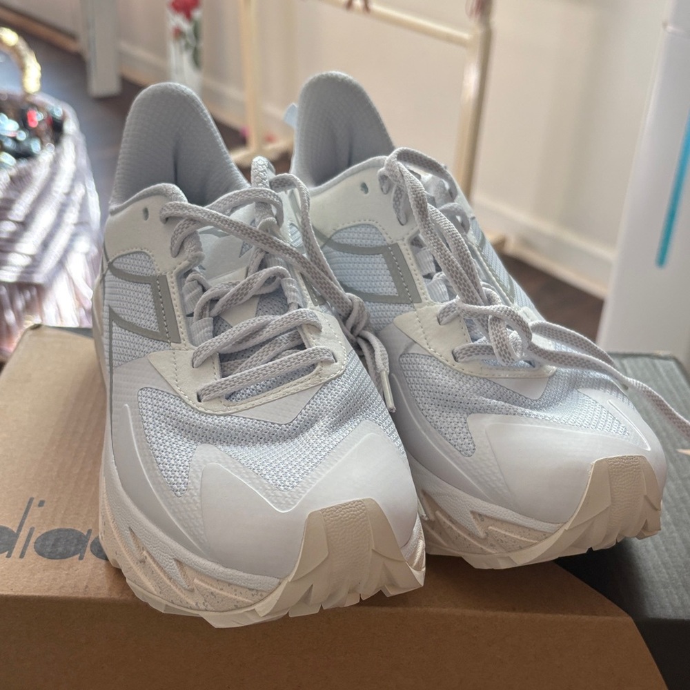 Diadora Equipe Sestriere- XT  White Women/ Men Sneakers